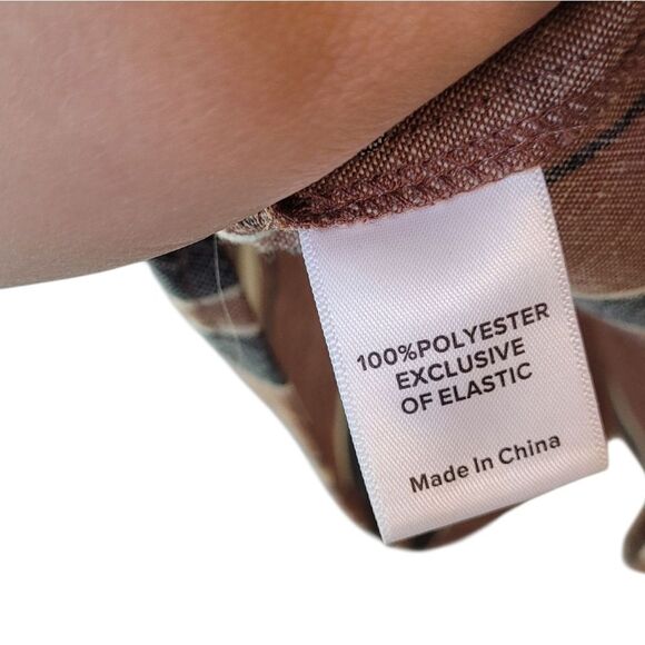 Evereve Women's Tan & Grey Stripe Smocked Tank Top Blouse Size XS - Picture 5 of 7